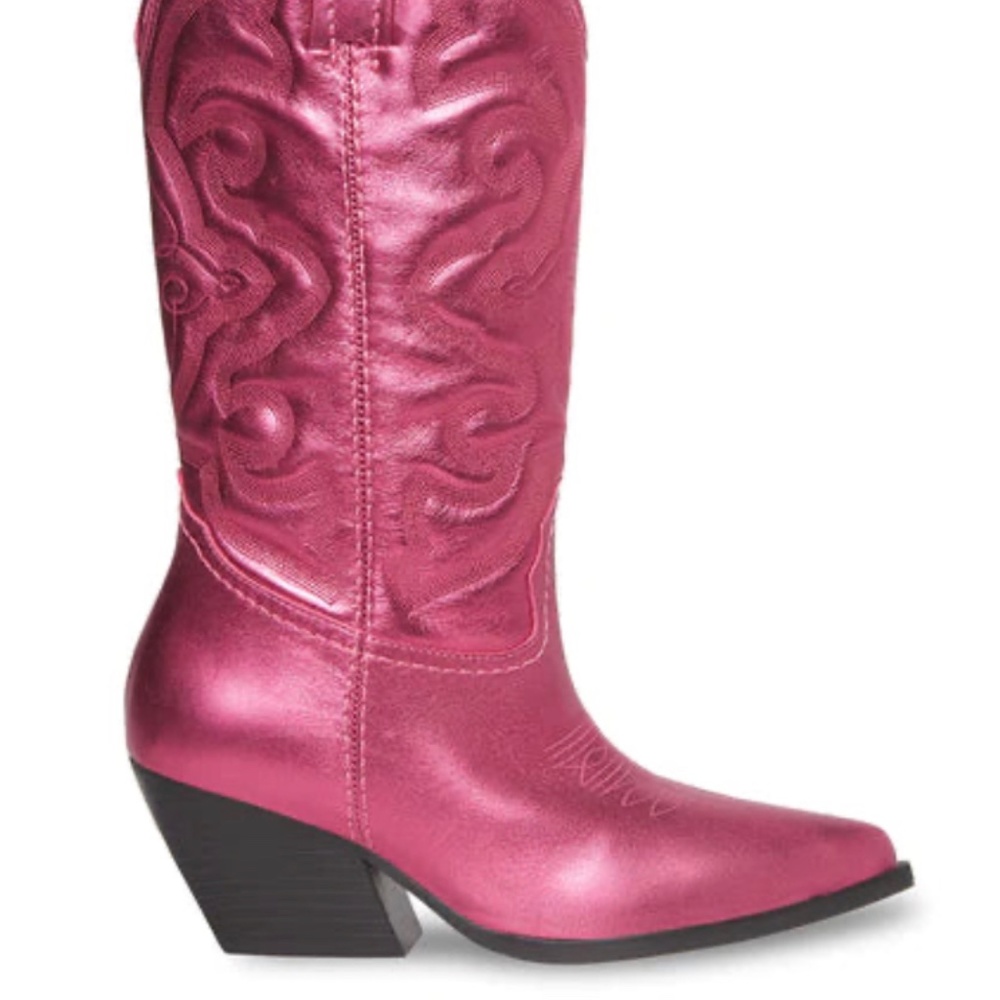 Steve Madden size WEST cowboy boot